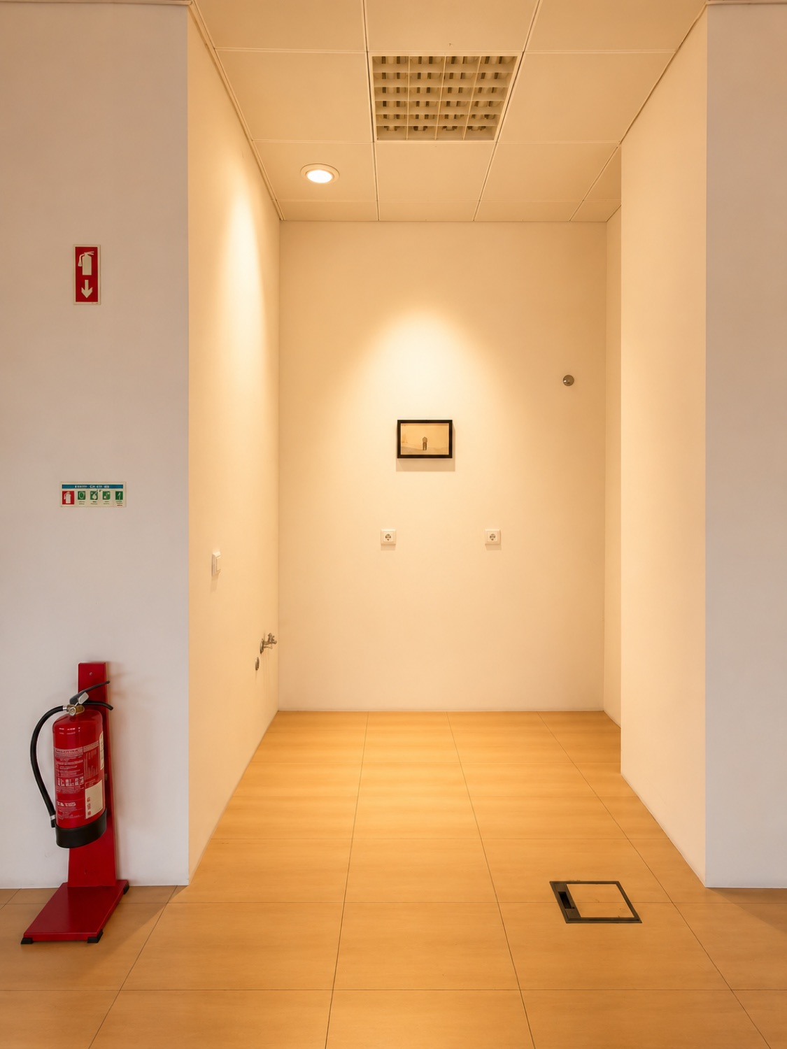 Exposição de fotografia de Gil Ribeiro no Edifício Orange